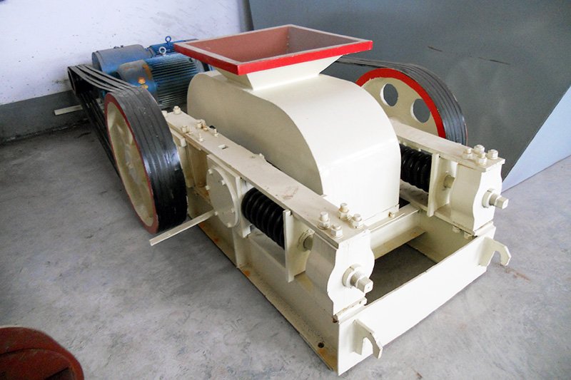 雙輥破碎機(jī)，對輥式制砂機(jī)