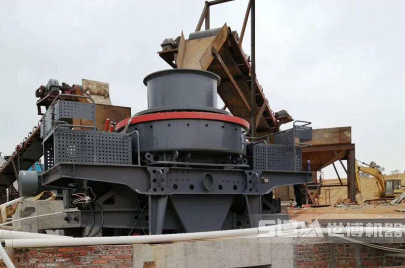 制砂機露天工作現場