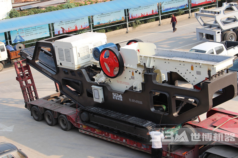 世博廠家履帶式移動鄂破機(jī)發(fā)貨