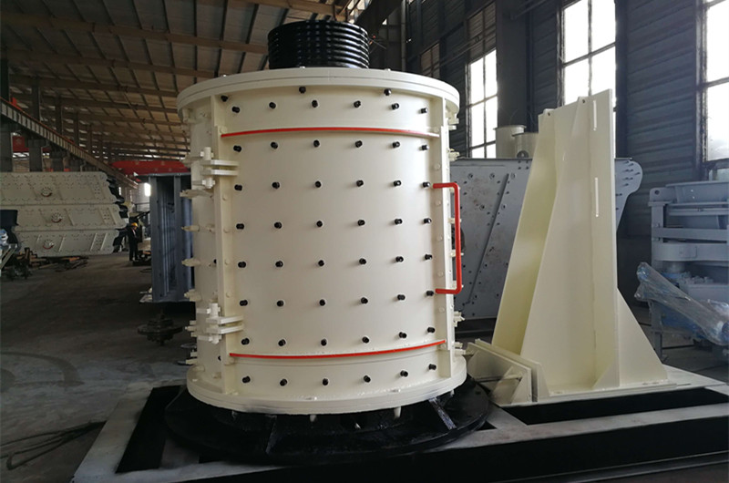 鄭州滎陽廠家生產(chǎn)的立式細(xì)碎破碎機(jī)