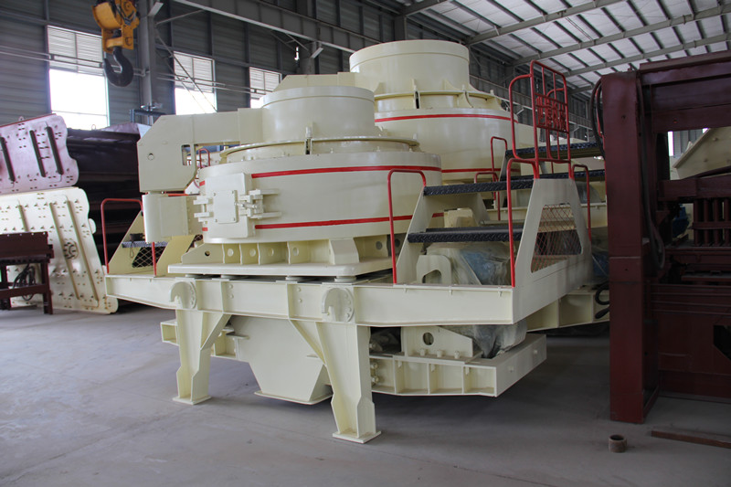 沖擊式制砂機，機制砂主要設(shè)備