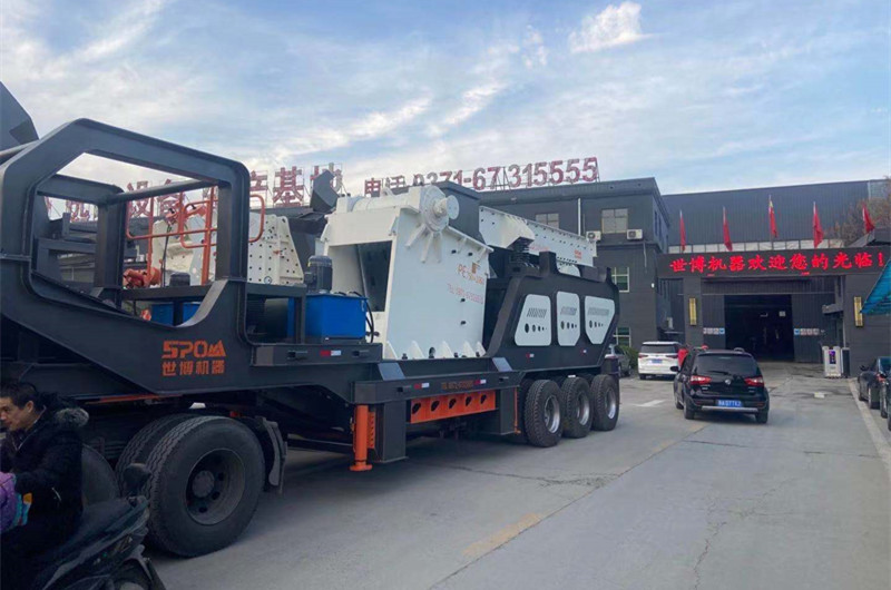 大型移動石子石料破碎機(jī)，大型鄂破移動站