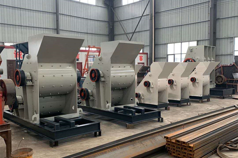 世博雙級(jí)破碎機(jī)成品車(chē)間