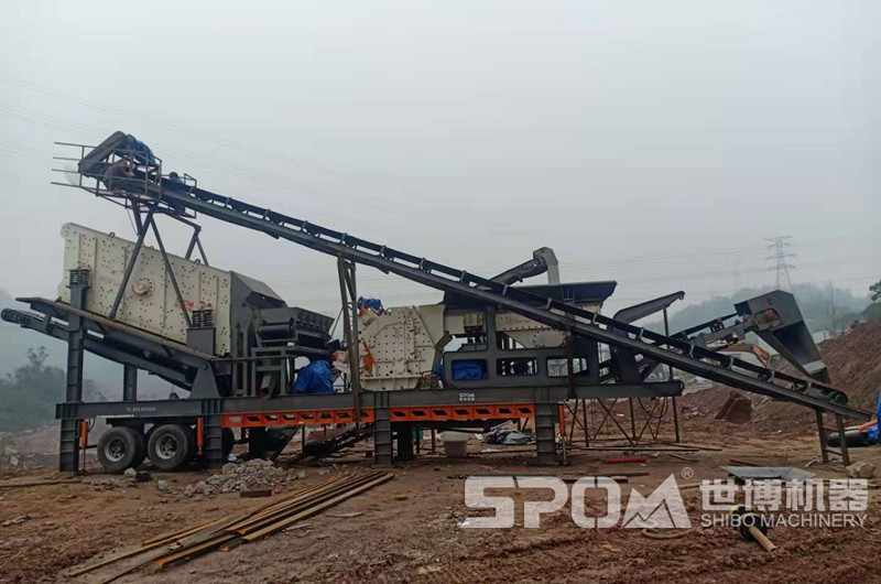 三組合移動(dòng)破碎生產(chǎn)線(xiàn)