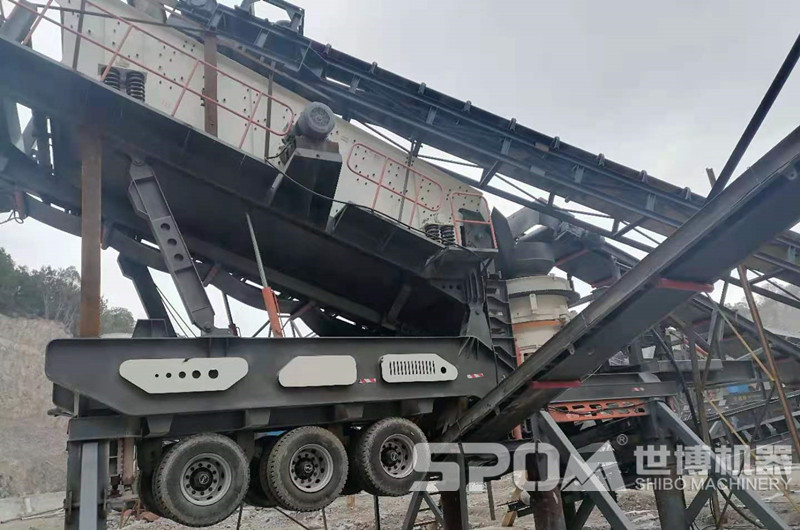 圓錐破移動破碎機，輪胎式半移動破碎機