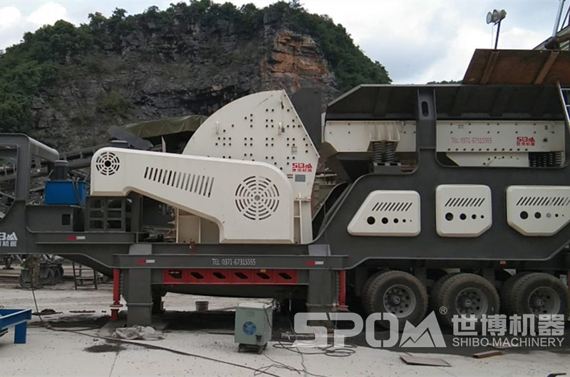 移動重錘破碎機(jī)