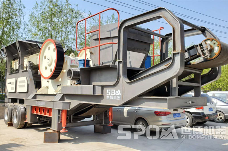 小型移動柴油碎石機(jī)